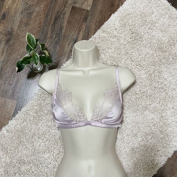 Victoria's Secret Size Large Pink Satin Lace Bralette - Picture 1 of 5